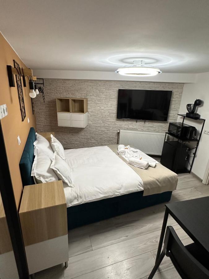 1751 Unter Der Lugenbrucke Apartment *